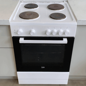 BEKO Conventioneel Elektrisch Fornuis FSS66000 Afgeprijsd van €259,- naar €199,-