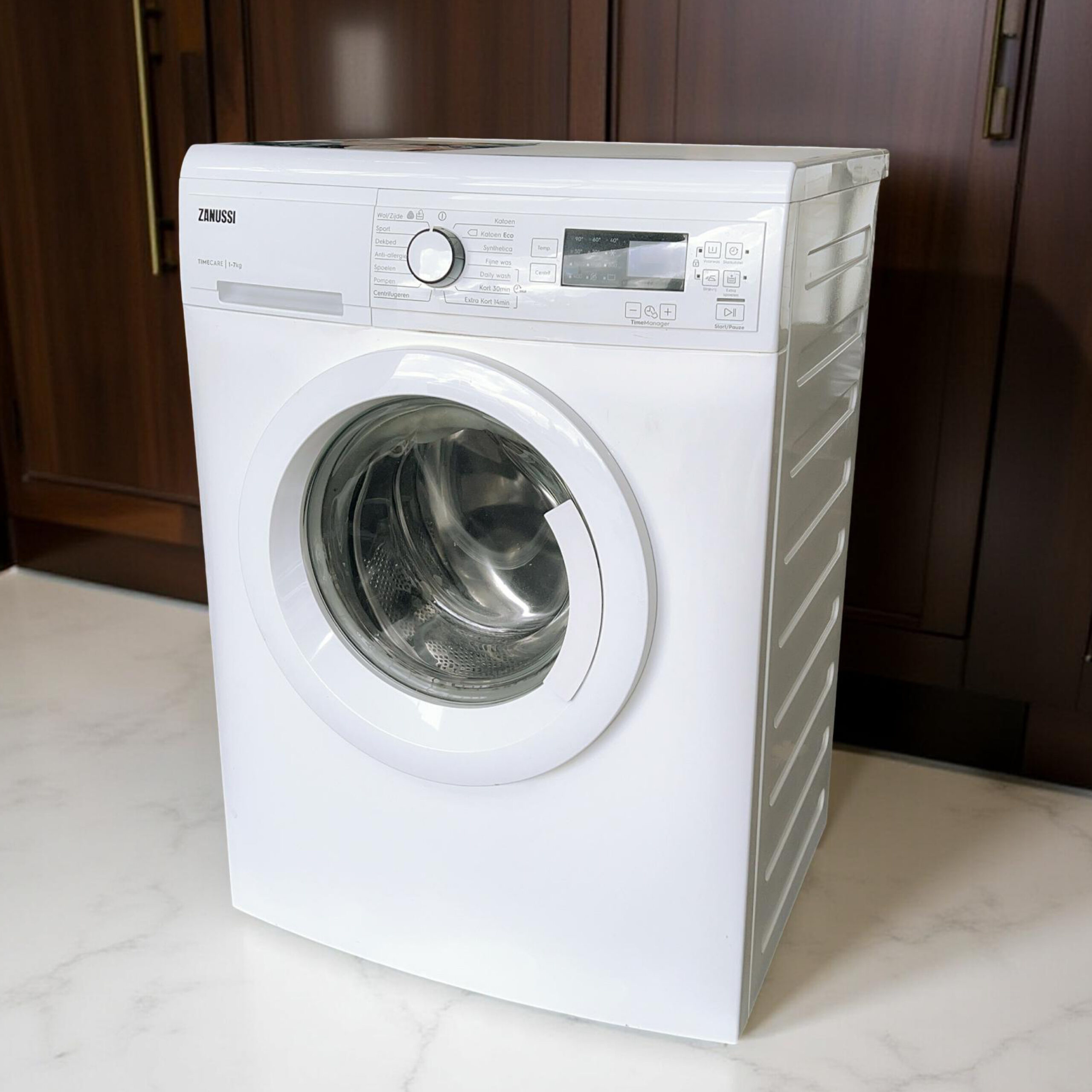Wasmachine ZANUSSI 7kg A+++ ZWFN7145 €179,-