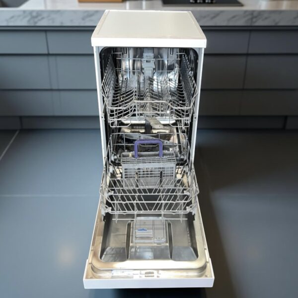 Vaatwasser BEKO RVS Smal 10-Couverts A+ DFS05011W  €199,- - Image 4