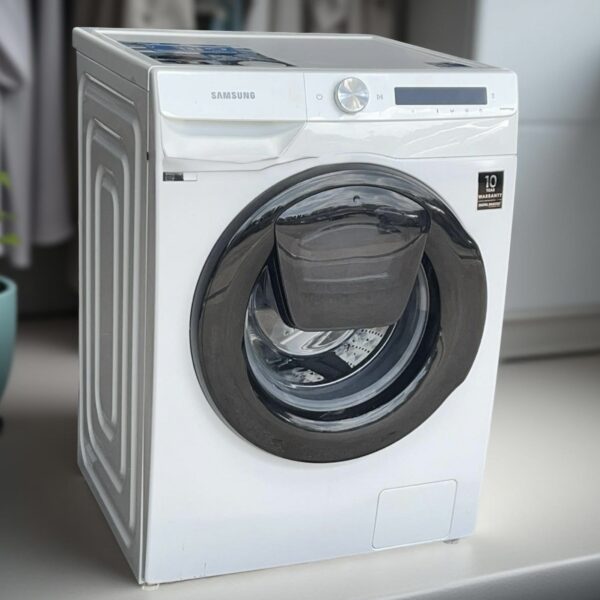Wasmachine SAMSUNG 5000Serie Steam 9kg WW90T554 met App €329,-