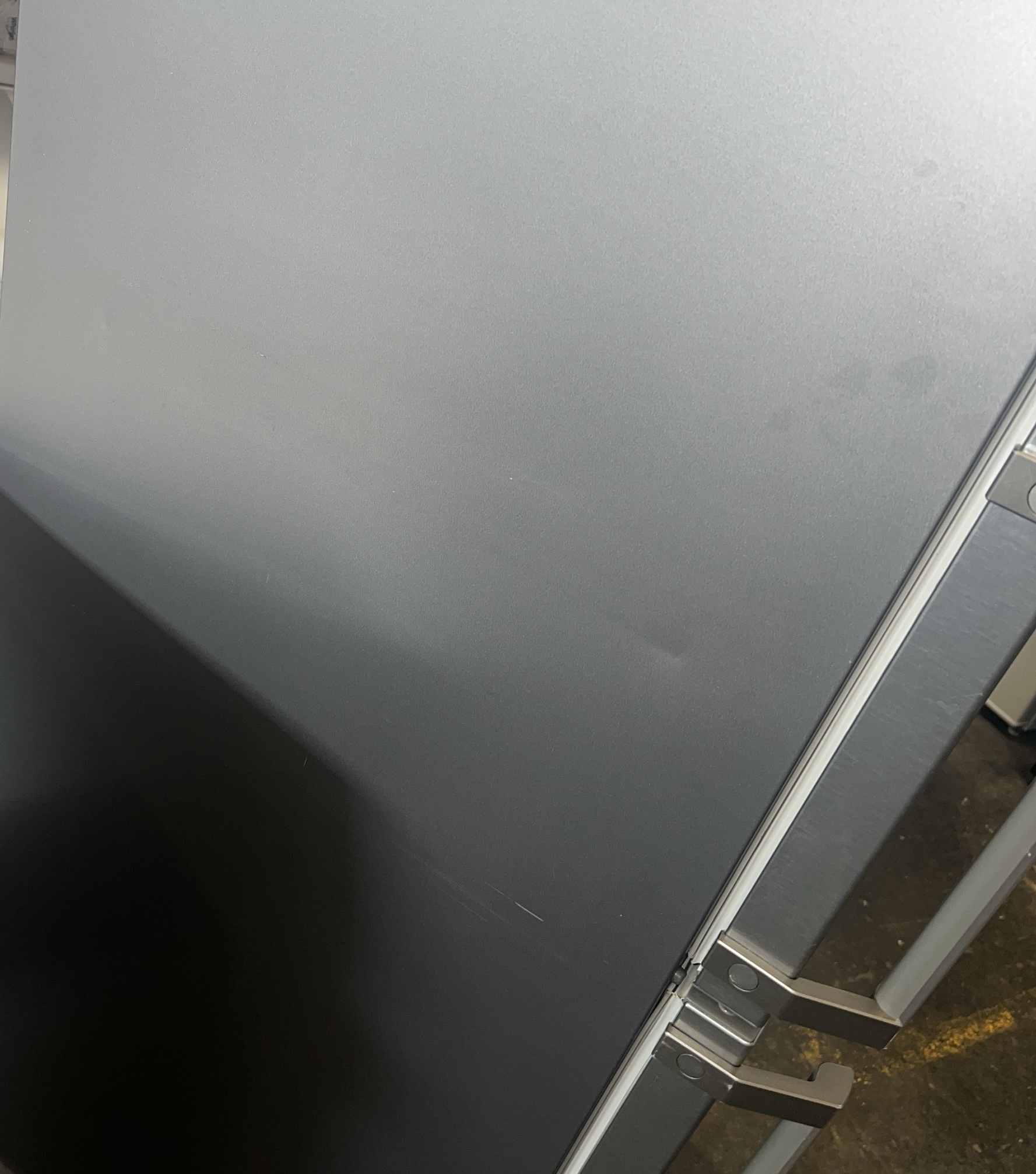 Koelvriescombinatie SAMSUNG NoFrost 328liter RB33J3315SA Outlet €199,- - Image 4