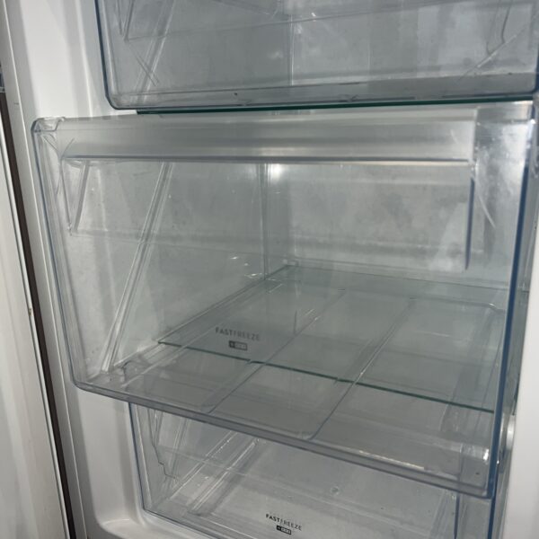 Koelvriescombinatie ZANUSSI 303liter A+ ZNLN31EW2 ZK21010Outlet €99,- - Image 5