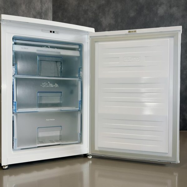 Vrieskast Tafelmodel BEKO MinFrost A+ 95liter  FSE1074N OK21005 Outlet €159,- - Image 2