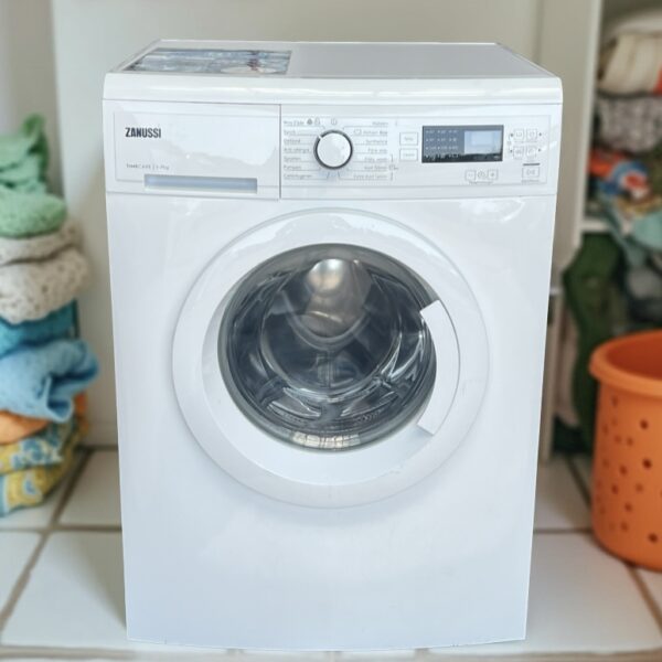 Wasmachine ZANUSSI 7kg A+++ ZWFN7145 €179,- - Image 3