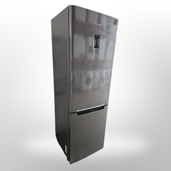 Koelvriescombinatie SAMSUNG NoFrost 304liter A+++ RB33J3219SS Outlet €199,- - Image 5