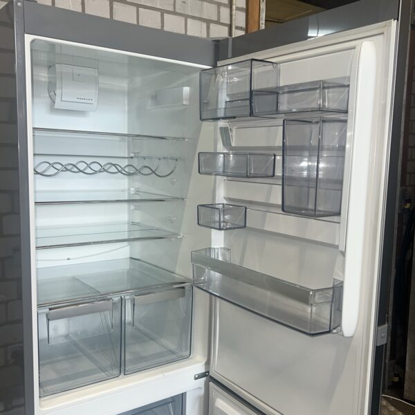 Koelvriescombinatie AEG RVS A++ 312liter NoFrost Customflex RCB53424TX Outlet Afgeprijsd van €449,- naar €239,- - Image 4