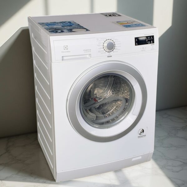 Wasdroogcombinatie ELECTROLUX STEAMCARE 8kg 1600toeren EWW1686HDW €299,- - Image 3