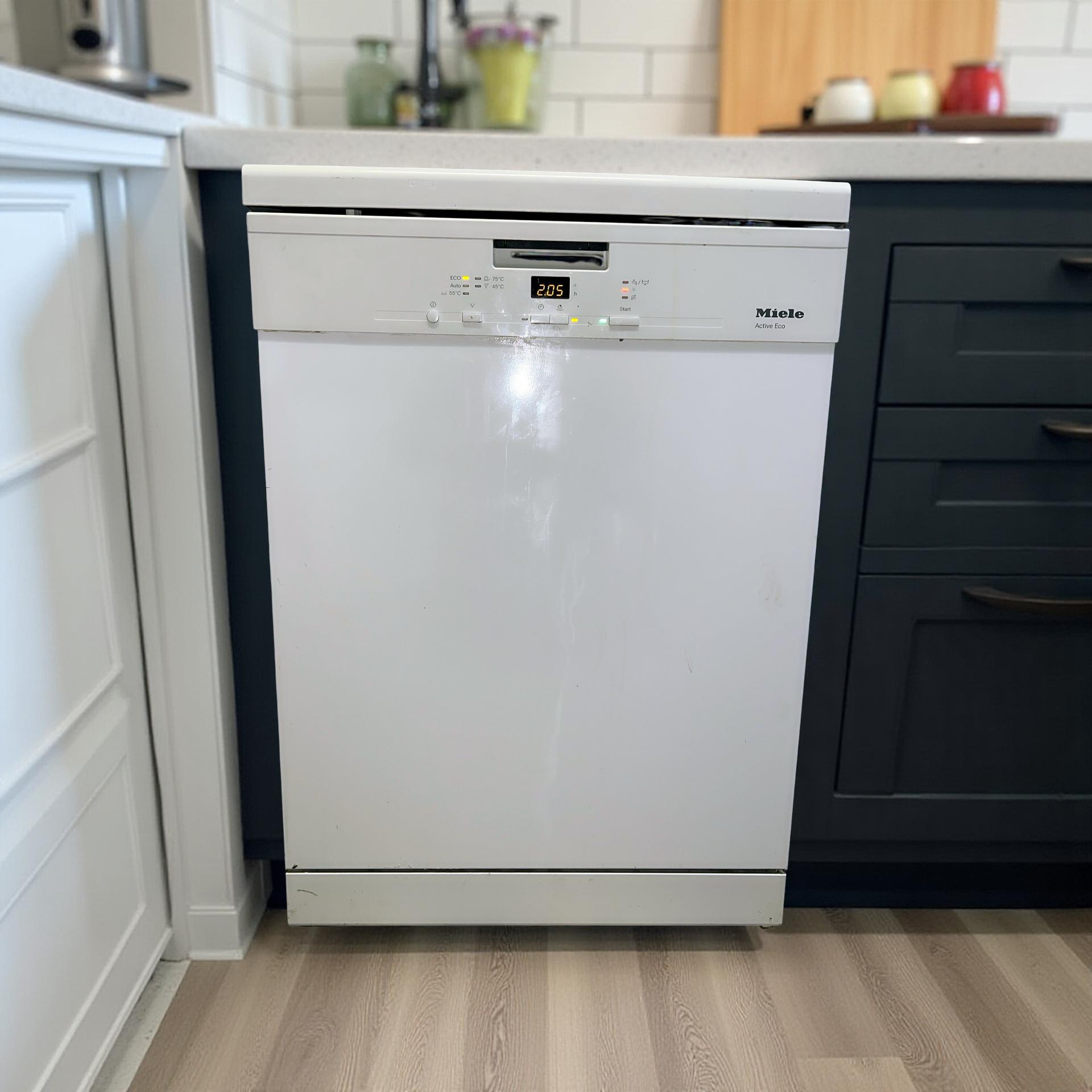 Vaatwasser MIELE MultiComfort A++ 14-Couverts met Besteklade G4310SC €329,- - Image 4