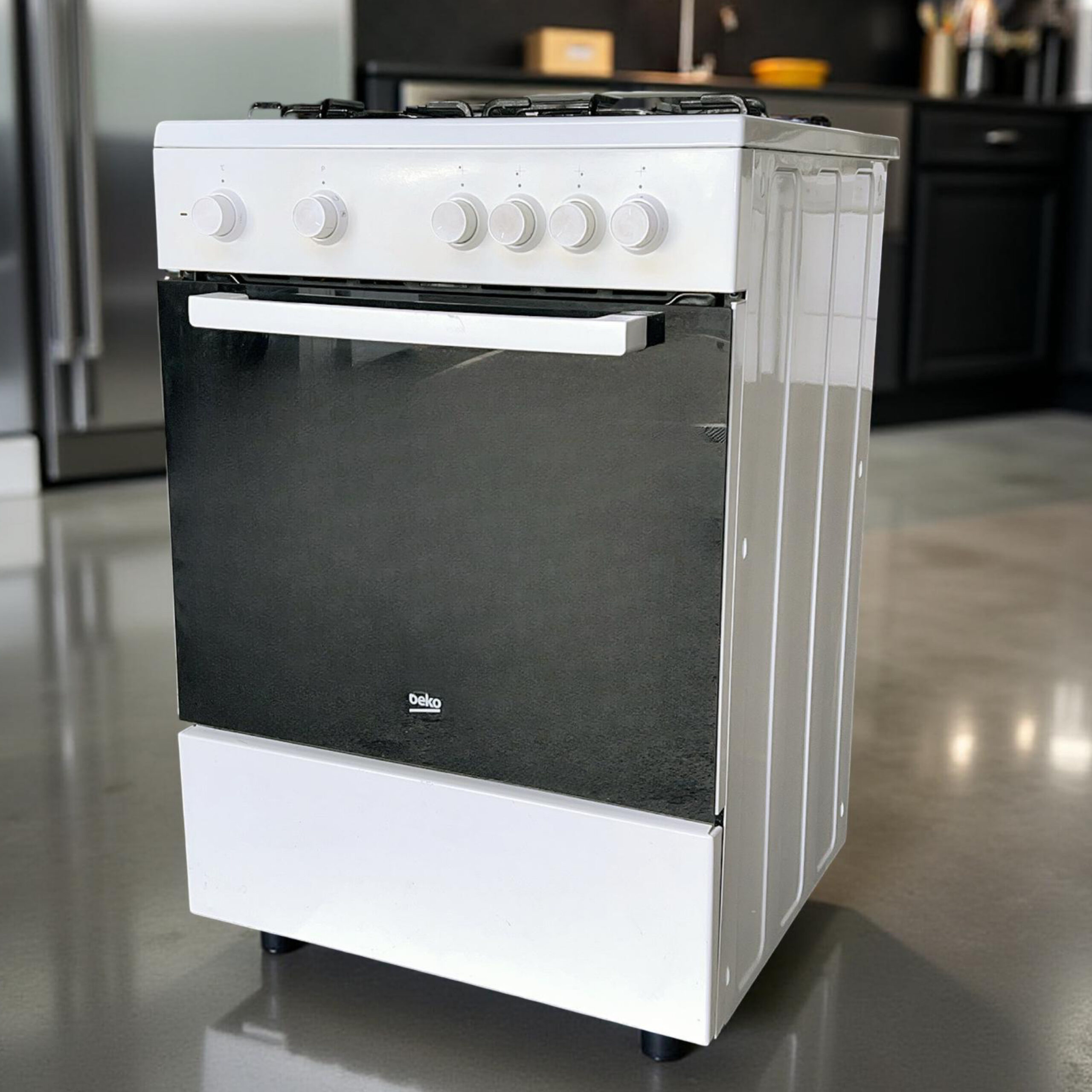 Gasfornuis BEKO met Heteluchtoven FSM62010DW Outlet €179,- - Image 3