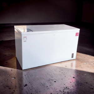 Vrieskist INVENTUM 418liter 2jr jong Outlet €399,-